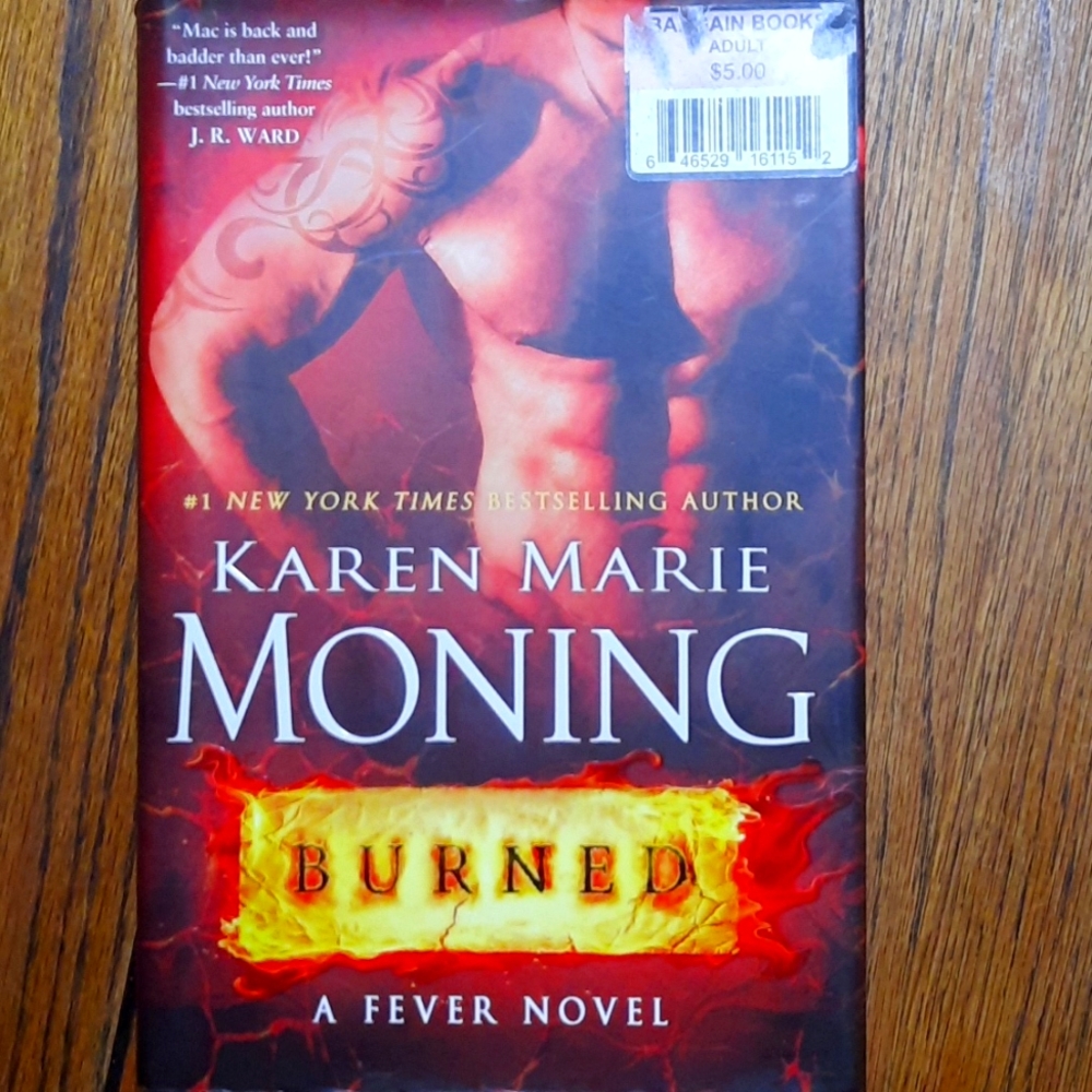 BOOK: 'Burned' - Fever Novel